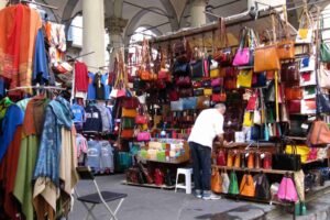 Best Markets in Florence for Gifts